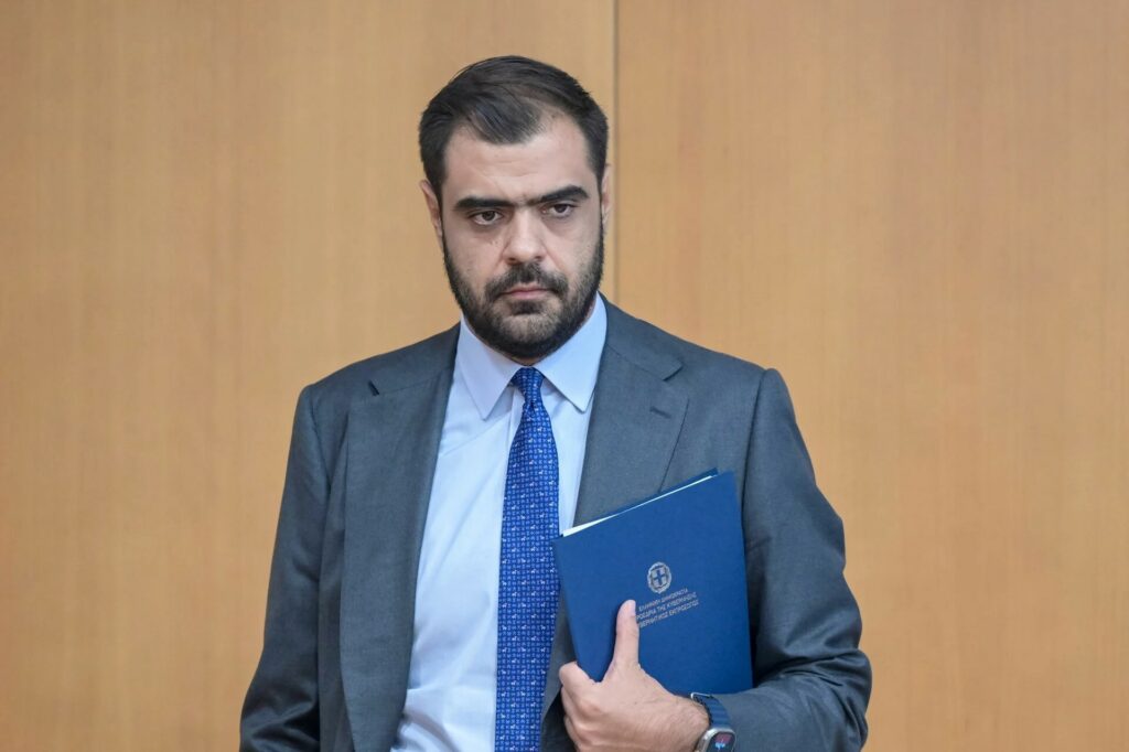 Μαρινάκης: Είμαστε ανοιχτοί στον διάλογο με τους αγρότες, αλλά η εφαρμογή του νόμου είναι μονόδρομος