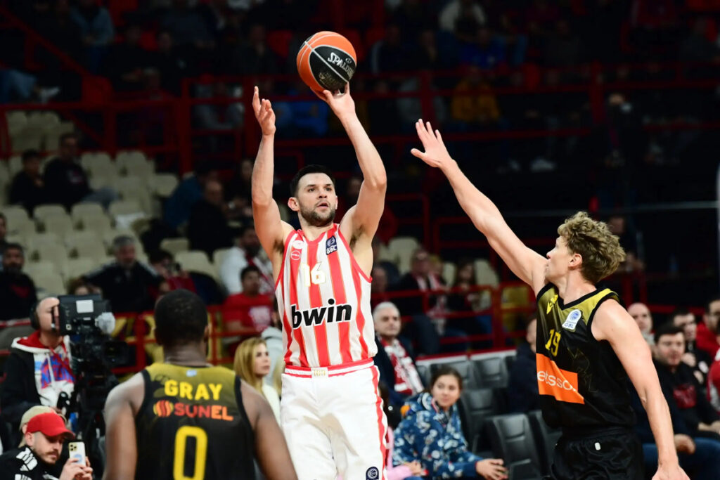 Ολυμπιακός – ΑΕΚ στο ΣΕΦ: Το μεγάλο ντέρμπι της 9ης αγωνιστικής της Greek Basketball League