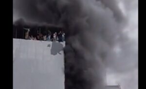 Ινδονησία: Μεγάλη φωτιά σε επταώροφο κτίριο στη Τζακάρτα, 17 οι νεκροί