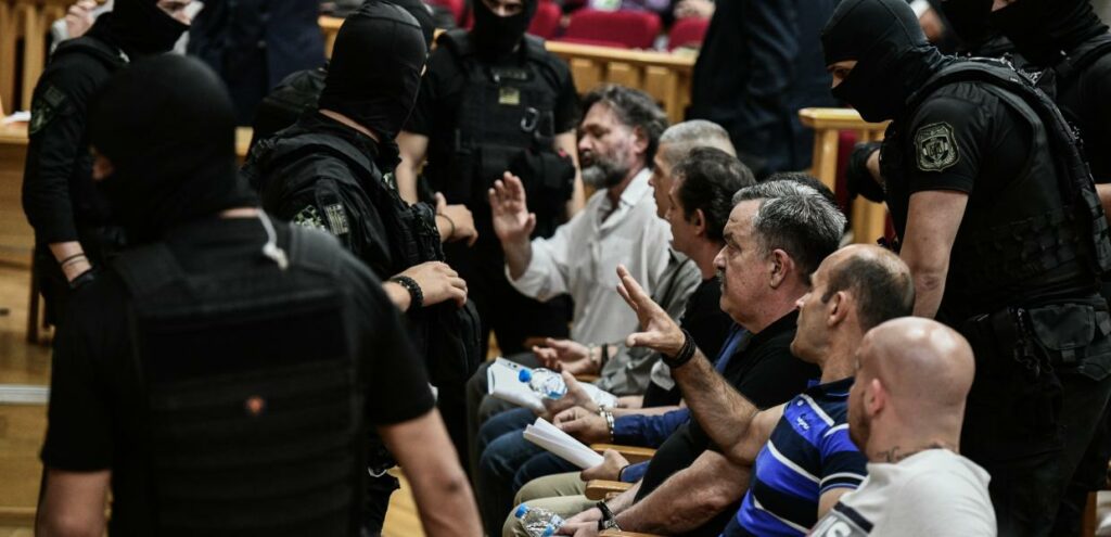 Καταπέλτης η εισαγγελέας για την Χρυσή Αυγή: Εγκληματική οργάνωση με ναζιστική ιδεολογία