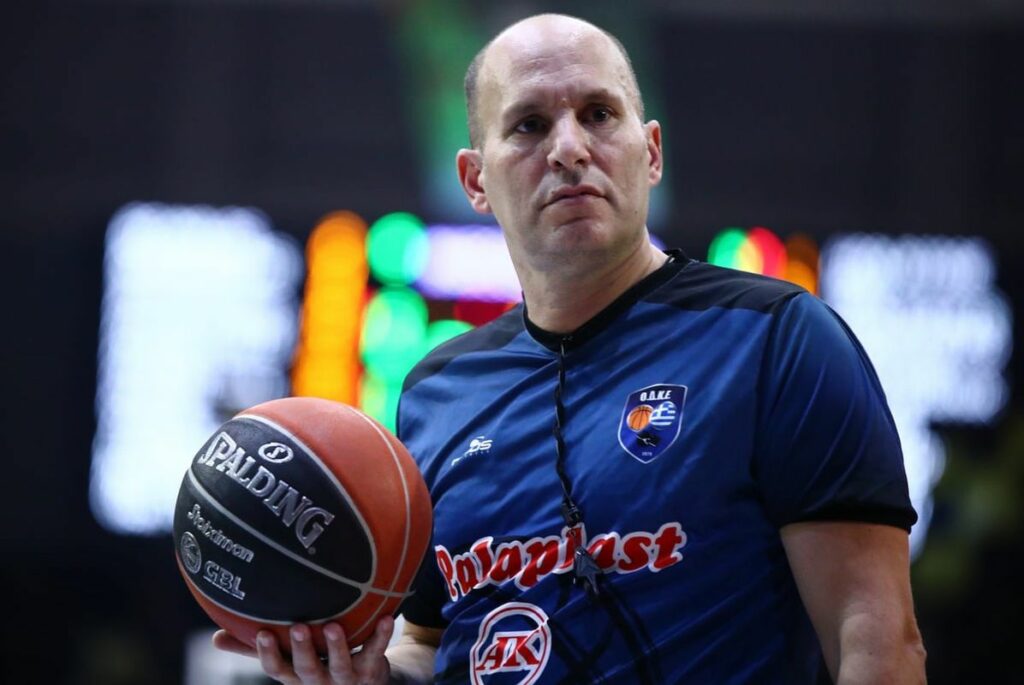 Ο Μαγκλογιάννης κατήγγειλε απειλή γιατί πρόεδρος του έγραψε «όλα θα βγουν στην επιφάνεια»!