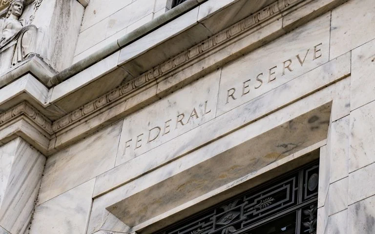 251214121209_shuttestock_federal_reserve-768×480