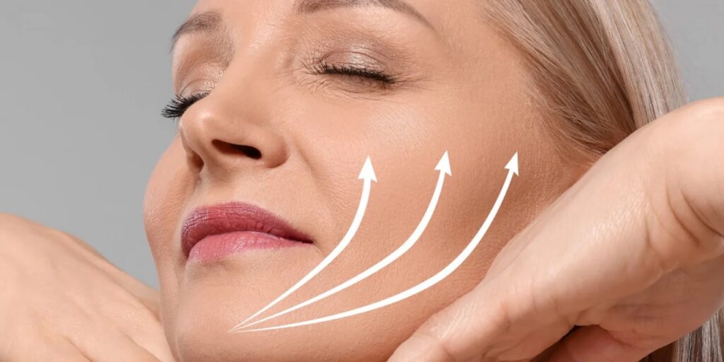 Facelift: Αποκατάσταση με φυσικό αποτέλεσμα, χωρίς υπερβολές