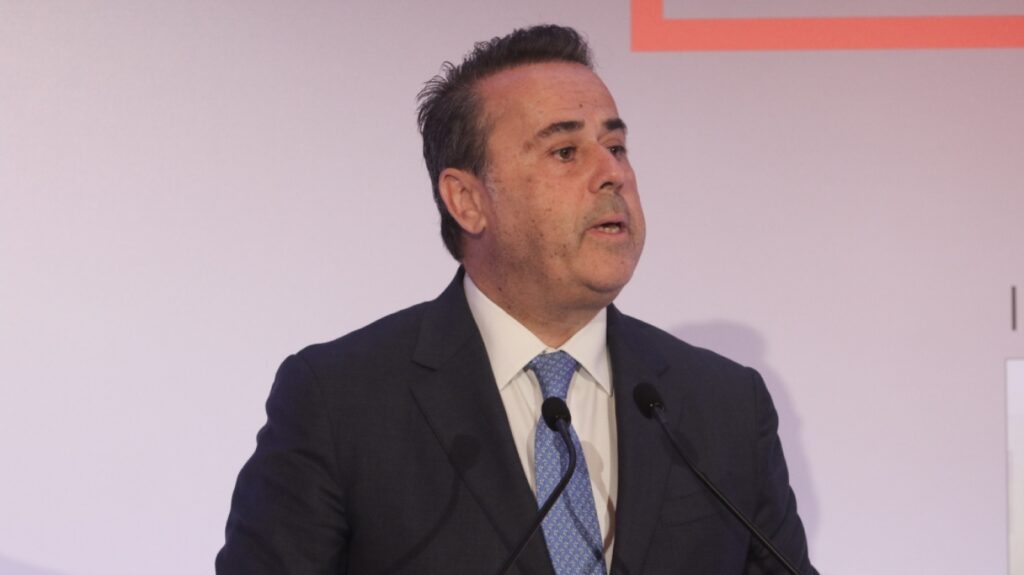 Σ. Παπασταύρου: «Η ενέργεια αποτελεί σημαντικό εργαλείο σε καιρό ειρήνης, μετατρέπεται όμως σε όπλο σε καιρό πολέμου»