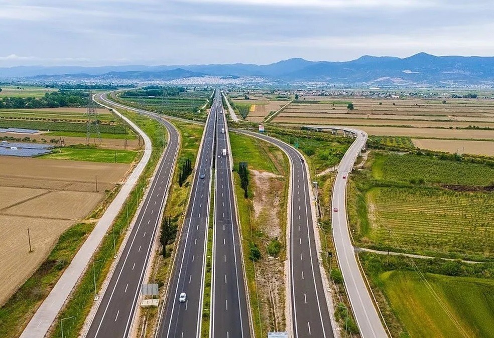 251217183426_skaramagkas-komvos