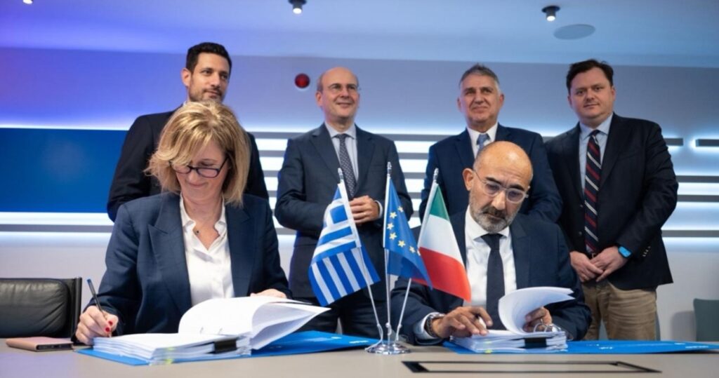 251222185031_hellenic_train_ypografes_xr