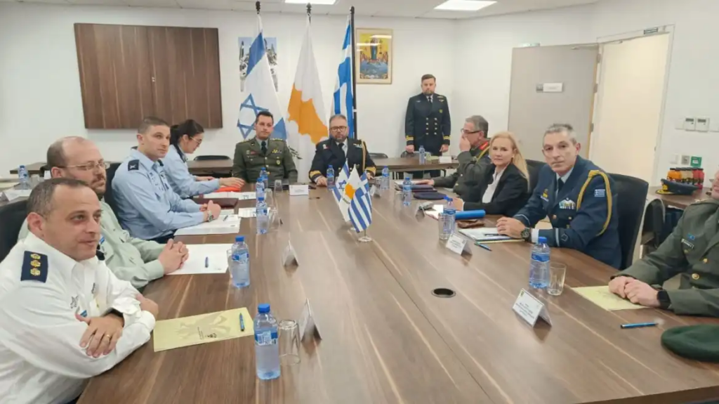 Ελλάδα, Κύπρος και Ισραήλ αποφάσισαν κοινές διακλαδικές ασκήσεις και συνεκπαιδεύσεις Ειδικών Δυνάμεων