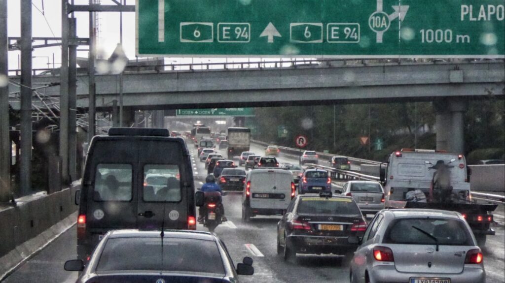 Καιρός: Βροχές σήμερα για τους εκδρομείς των Χριστουγέννων - Πρόσκαιρες καταιγίδες και στην Αττική