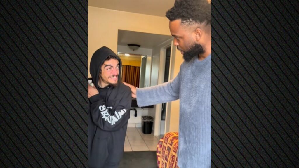 Ο άστεγος Τάιλορ Τσέις μεταφέρθηκε σε ξενοδοχείο με τη βοήθεια πρώην συμπρωταγωνιστή του