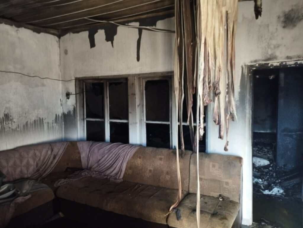 Τραγωδία στη Ροδόπη: Δικογραφία σε βάρος της μητέρας για τον θάνατο του 7χρονου από τη φωτιά