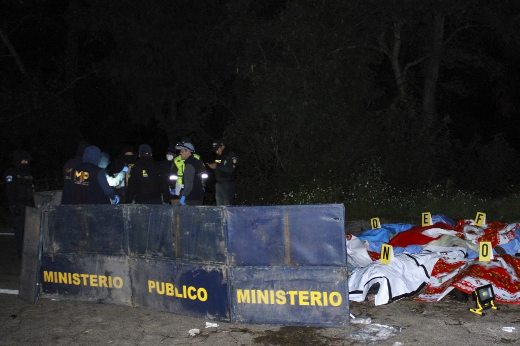 GUATEMALA-ROAD-ACCIDENT