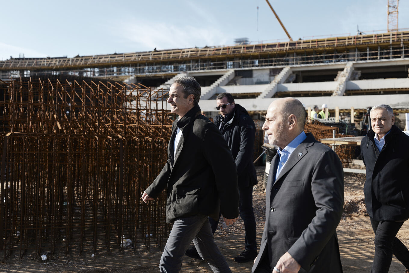 Κυριάκος Μητσοτάκης, Γιάννης Αλαφούζος και Χάρης Δούκας στον Βοτανικό: «Το γήπεδο θα είναι έτοιμο τον Μάιο του 2027»
