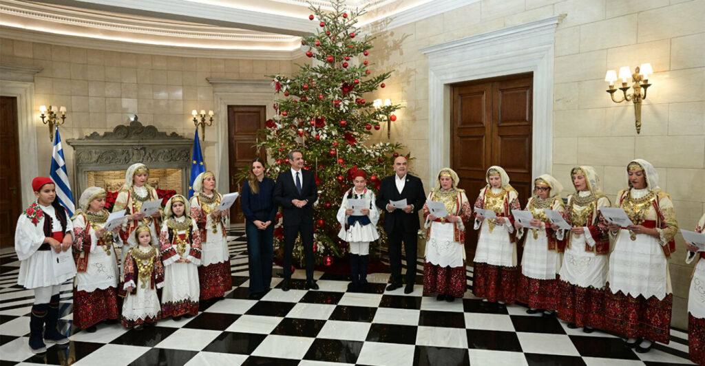 Κυριάκος Μητσοτάκης: Πρωτοχρονιάτικα κάλαντα από την Ένωση Λιοσιωτών Ιλίου