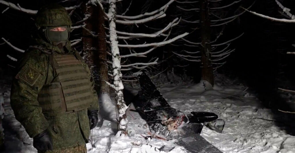 Το βίντεο που παρουσίασε η Ρωσία ως απόδειξη για τους ισχυρισμούς περί ουκρανικής επίθεσης κατά κατοικίας του Πούτιν