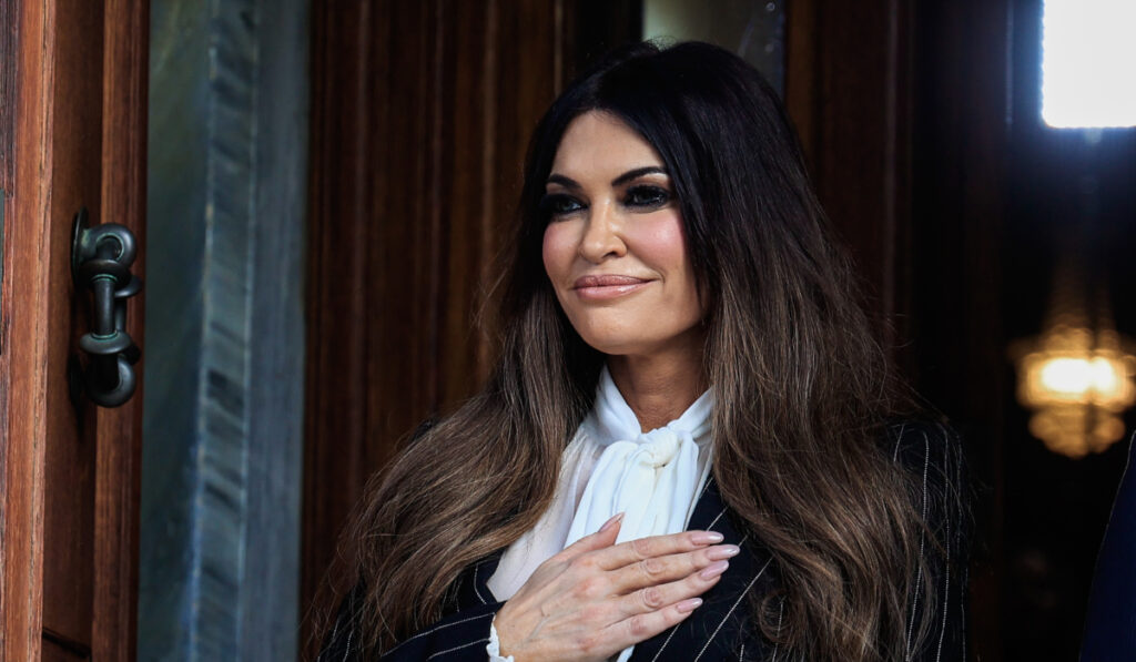 [381714] ΕΠΙΔΟΣΗ ΔΙΑΠΙΣΤΕΥΤΗΡΙΩΝ ΤΩΝ ΠΡΕΣΒΕΩΝ ΚΑΝΑΔΑ, ΝΟΡΒΗΓΙΑΣ ΚΑΙ ΗΠΑ ΣΤΟΝ ΠτΔ ΚΩΣΤΑ ΤΑΣΟΥΛΑ  (ΓΙΩΡΓΟΣ ΚΟΝΤΑΡΙΝΗΣ/EUROKINISSI)