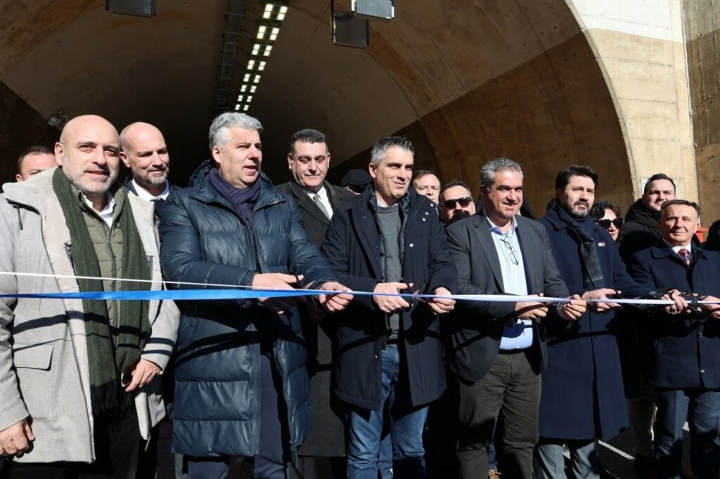 260120162820_axonas70-Egnantia-egkainia-1-1280×853