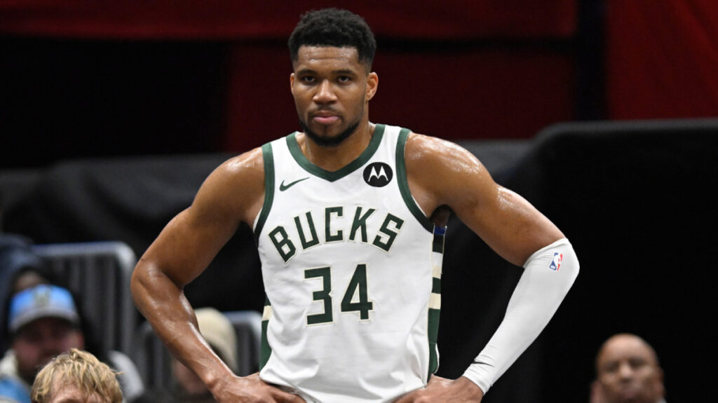 Μπακς - Γουίζαρντς 113-114: Ήττα για τα «Ελάφια», αστόχησε στο φινάλε ο Γιάννης