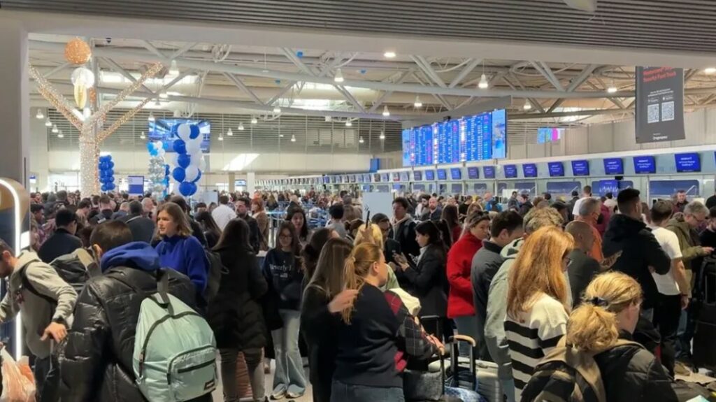 Εισαγγελική έρευνα για το blackout στο FIR Αθηνών που προκάλεσε το χάος στα αεροδρόμια