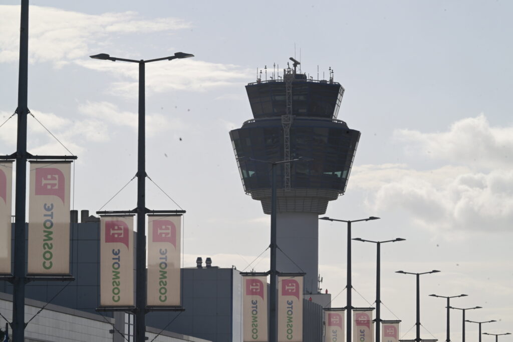 Κομισιόν: Η Ελλάδα δεν έχει ζητήσει βοήθεια για το μπλακ άουτ στο FIR Αθηνών