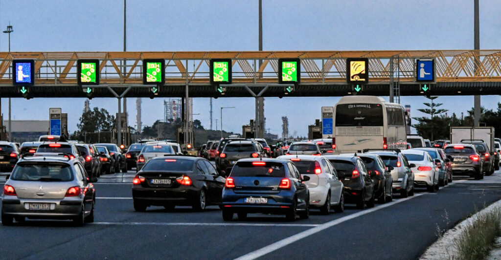 Αναλυτικά οι νέες τιμές στα διόδια: Οι αυξήσεις σε Αττική Οδό, η «χρυσή» διέλευση του Ρίου και η Ιόνια Οδός