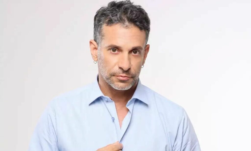 Γιώργος Χρανιώτης: Πήγα να πνιγώ κάνοντας σερφ στην Τήνο με 9 μποφόρ