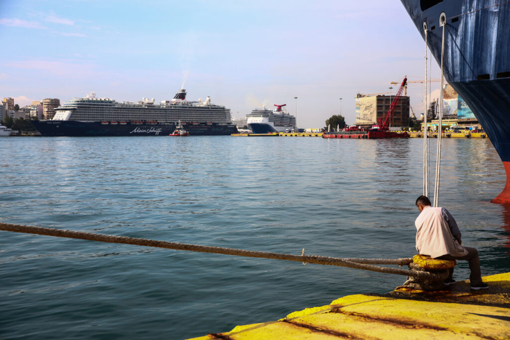 Κανονικά εκτελούνται σήμερα τα δρομολόγια των πλοίων, μικροπροβλήματα στον Αρσοσαρωνικό