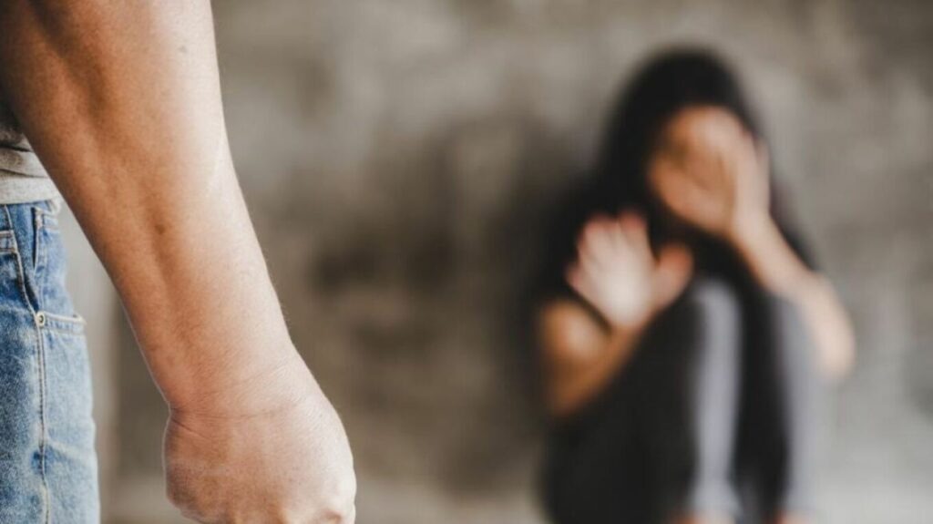 Άγιος Παντελεήμονας: Τέσσερις ανήλικες ξυλοκόπησαν 16χρονη συμμαθήτριά τους