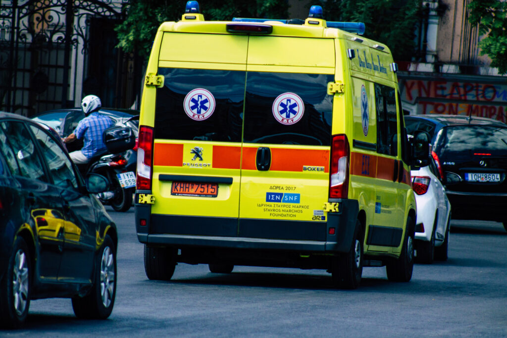 Τροχαίο στη Νέα Ιωνία: Νεκρός ο πεζός που παρασύρθηκε από ΙΧ στη λεωφόρο Κύμης