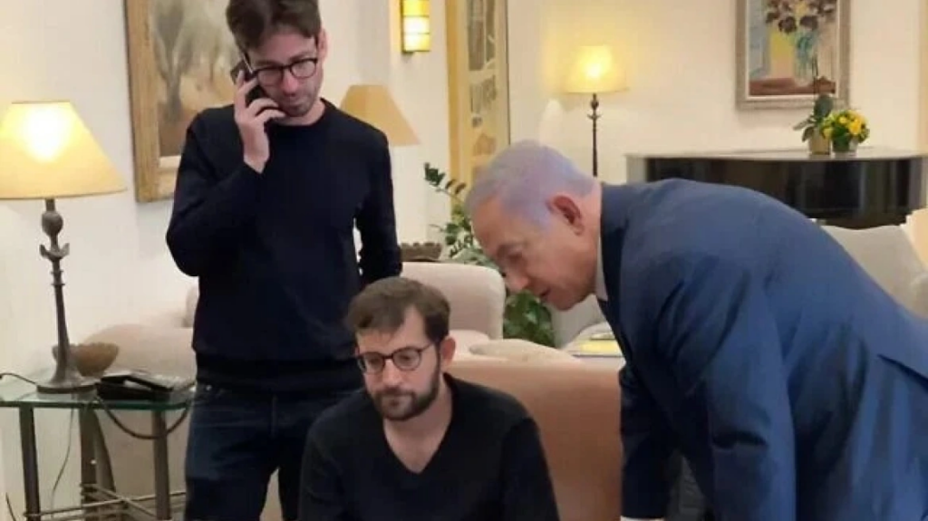 Ισραήλ: Φυγόδικος για το Qatargate ο πρώην σύμβουλος του Μπενιαμίν Νετανιάχου, Γισραέλ Άινχορν