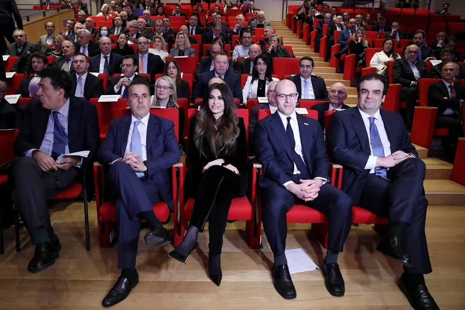 Σε εκδήλωση του Οικονομικού Φόρουμ των Δελφών η πρέσβης των ΗΠΑ, Κίμπερλι Γκίλφοϊλ