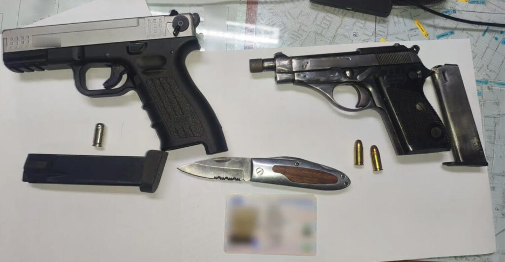 Παλαιό Φάληρο: Το παρελθόν του «επιχειρηματία« που κουβαλούσε όπλα - Πάνω από έξι συλλήψεις για εκβίαση, φοροδιαφυγή και ληστεία