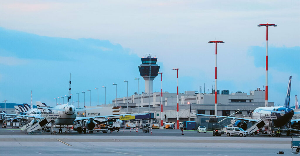 Μηχανικοί Ασφαλείας για το μπλακ άουτ στον FIR Αθηνών: Απαρχαιωμένα τα συστήματα, ευφημισμός τα περί «ψηφιακού θρούβου»