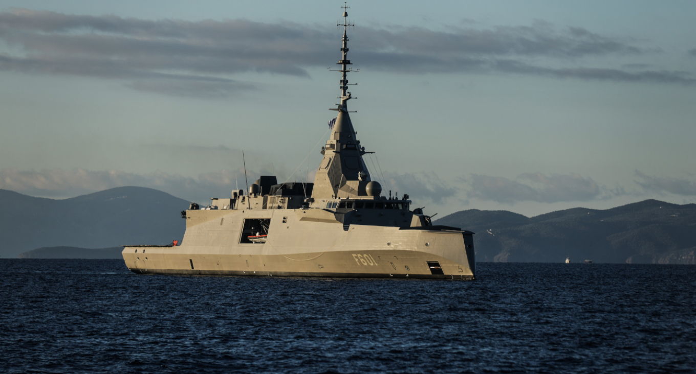 Το Πολεμικό Ναυτικό υποδέχθηκε τη φρεγάτα «Κίμων» - Κ. Μητσοτάκης: Χρέος μου να παραδώσω μία πατρίδα ασφαλέστερη απ’ ότι την παρέλαβα