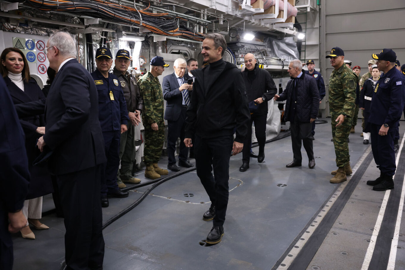 Το Πολεμικό Ναυτικό υποδέχθηκε τη φρεγάτα «Κίμων» - Κ. Μητσοτάκης: Χρέος μου να παραδώσω μία πατρίδα ασφαλέστερη απ’ ότι την παρέλαβα