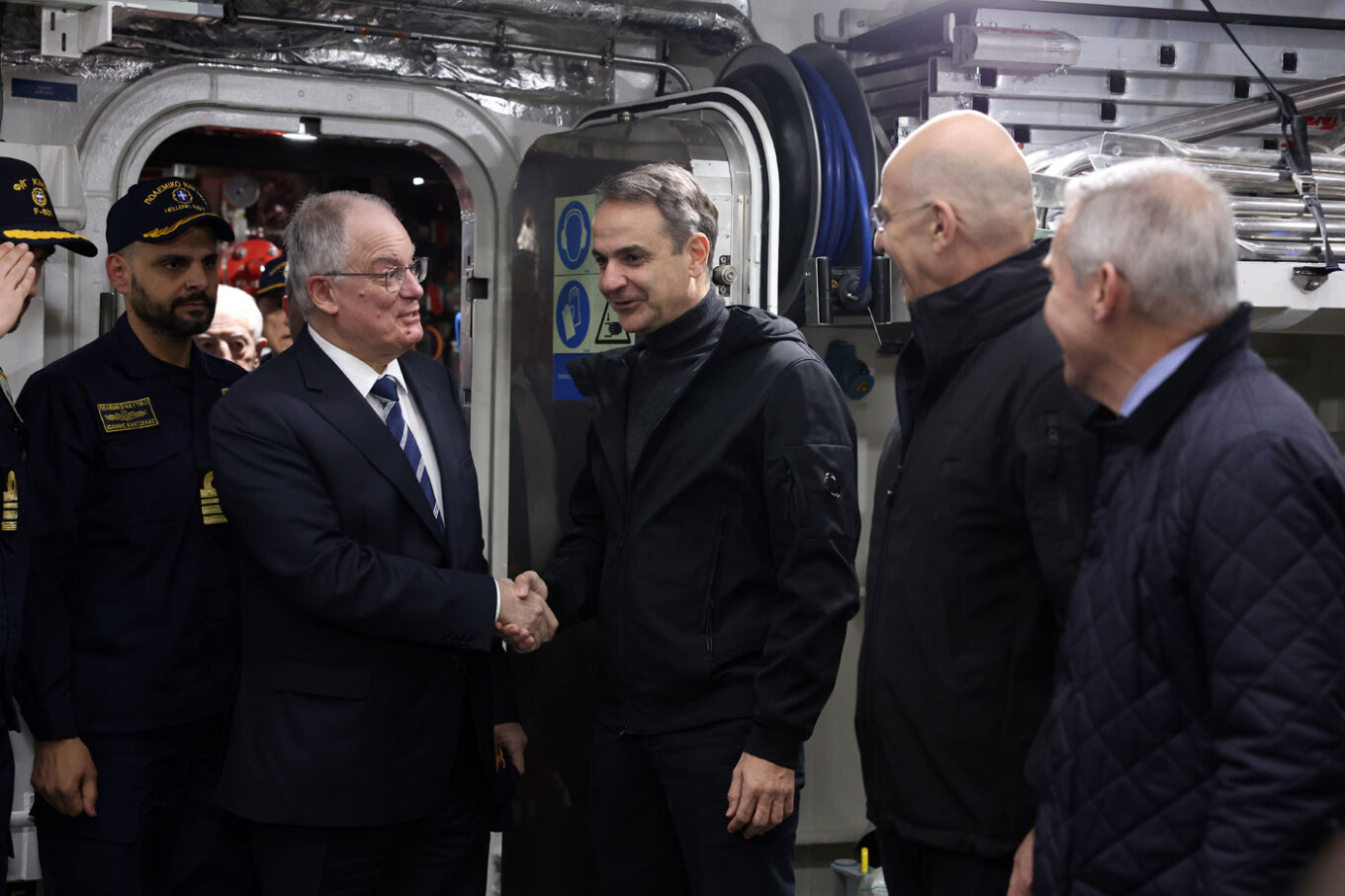 Το Πολεμικό Ναυτικό υποδέχθηκε τη φρεγάτα «Κίμων» - Κ. Μητσοτάκης: Χρέος μου να παραδώσω μία πατρίδα ασφαλέστερη απ’ ότι την παρέλαβα