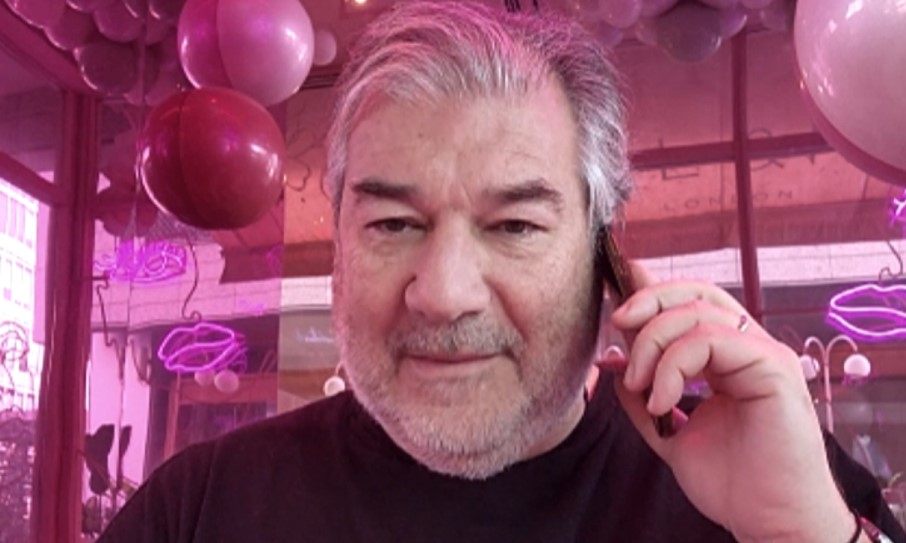 Καραχάλιος για Καρυστιανού: Είναι υπερδεξιά μεσαιωνικού τύπου, επιστροφή στις «εργοστασιακές ρυθμίσεις» της η δήλωση για τις αμβλώσεις