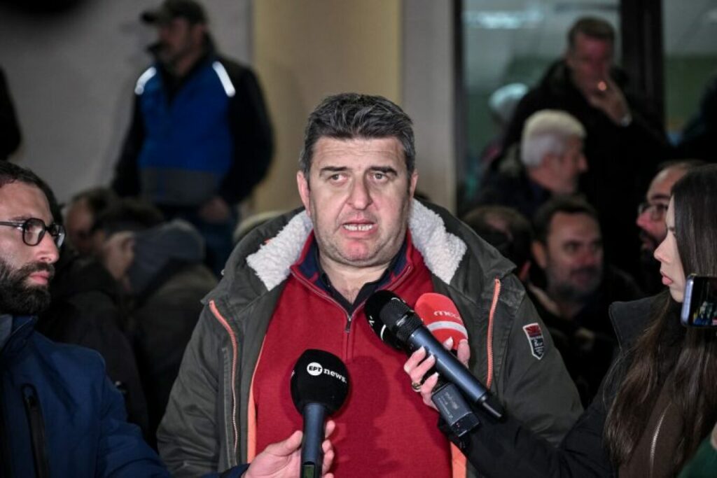 Σ. Αλειφτήρας: Απομακρύνουμε τα τρακτέρ, αλλά εξετάζουμε συλλαλητήριο στην Αθήνα