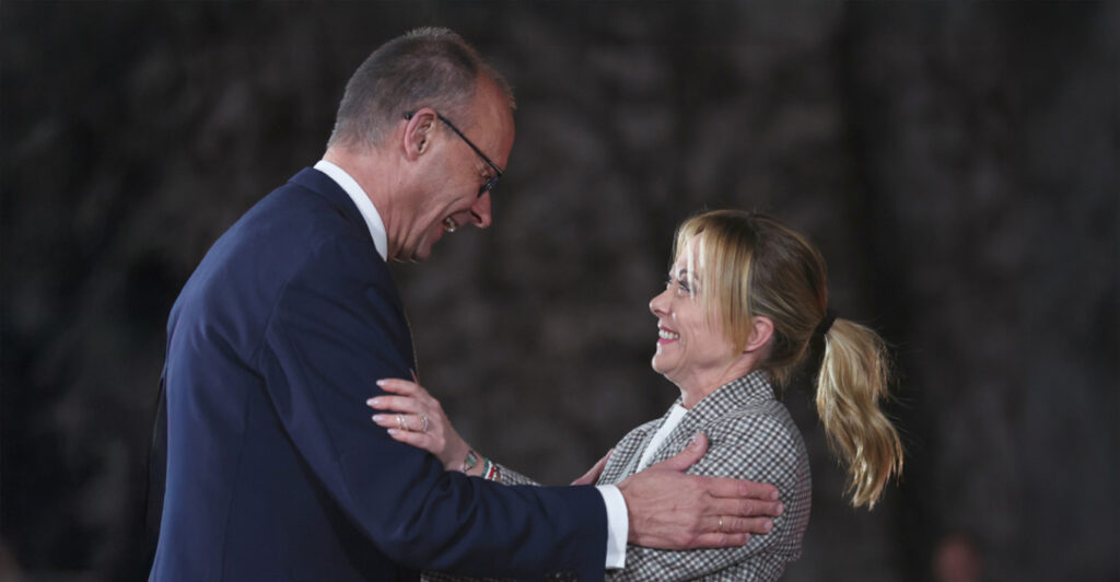 Γιατί ο Μερτς και η Μελόνι θεωρούνται το νέο ισχυρό δίδυμο της ΕΕ: Ο κοινός εχθρός Μακρόν και οι σχέσεις με τον Τραμπ