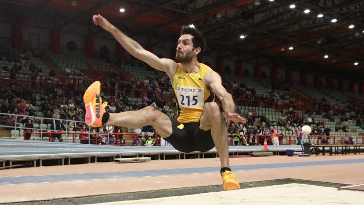 Εντυπωσιακή πρεμιέρα για Τεντόγλου με 8,25 μ. στην Παιανία