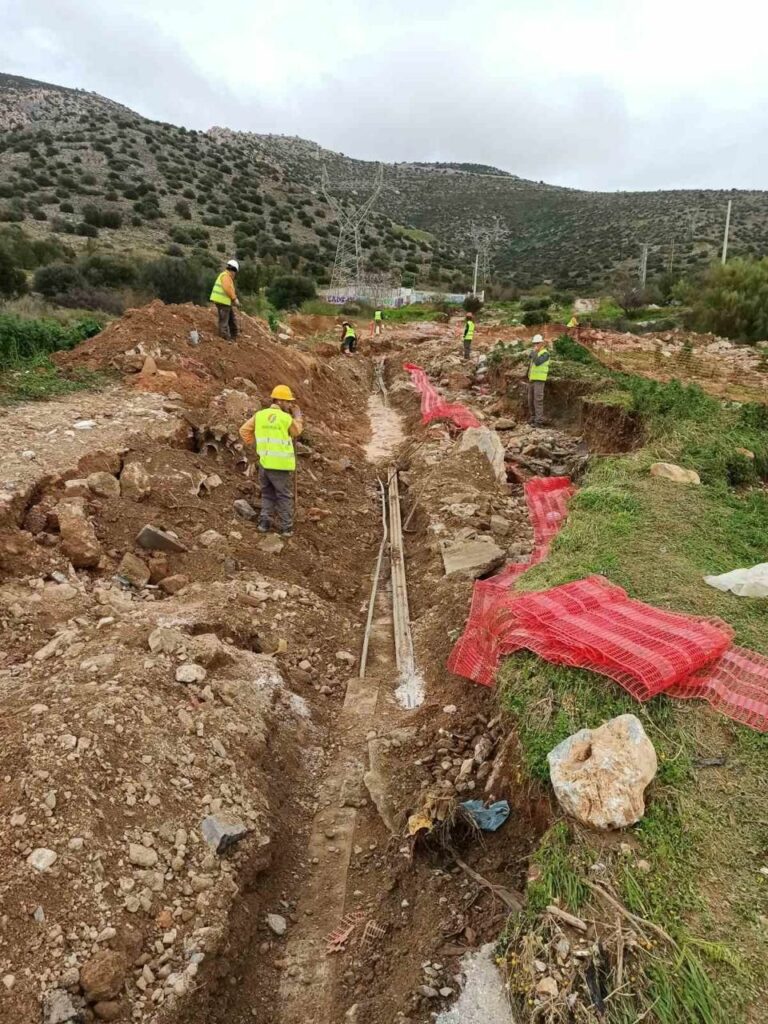 Παρεμβάσεις του ΔΕΔΔΗΕ στη Γλυφάδα μετά τις πλημμύρες
