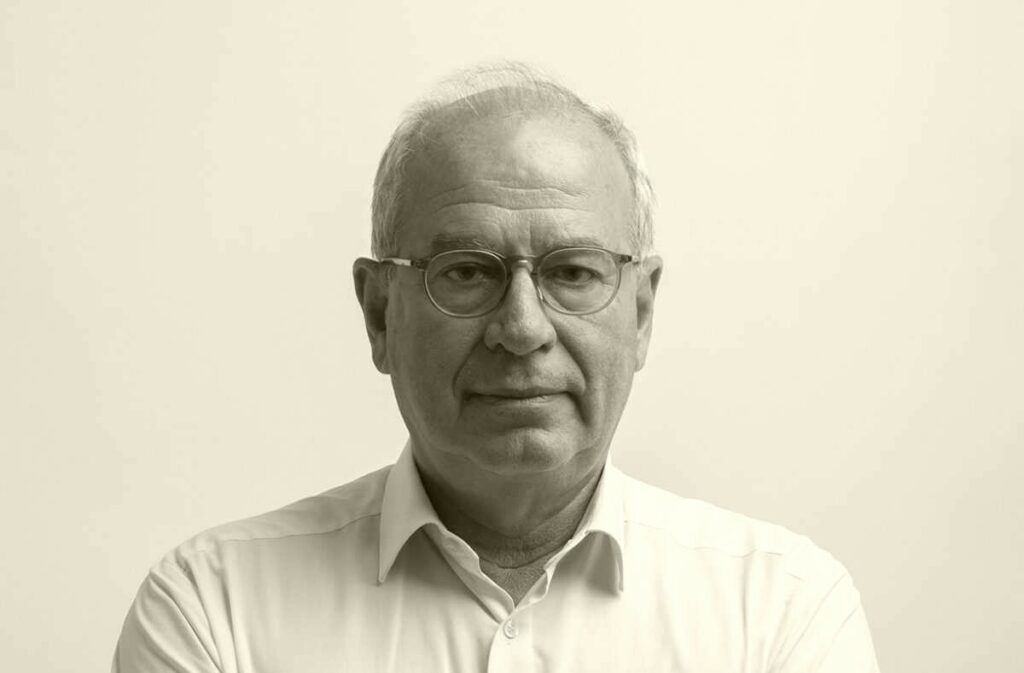 Ο δήμαρχος Καβάλας που έπαθε «Πελετίδη», η επαρχιώτικη κουτοπονηριά και η φουκαριάρα η πόλη του