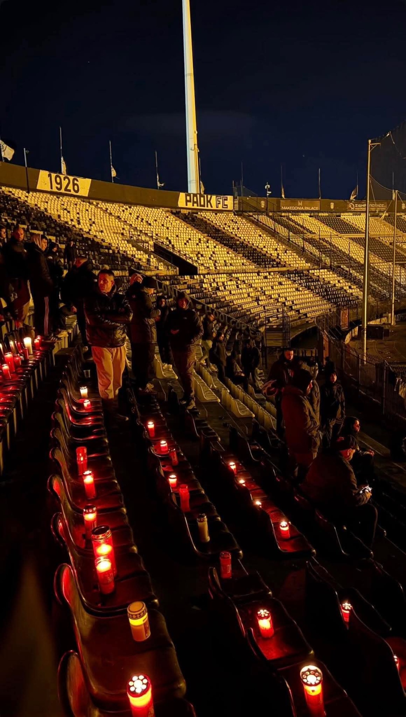 ΠΑΟΚ: Συγκλονιστικές εικόνες από την Τούμπα και την Θύρα 4