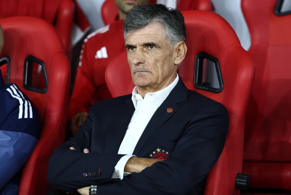 Η Marca αποθεώνει τον Μεντιλίμπαρ ως «Θεό» στον Ολυμπιακό