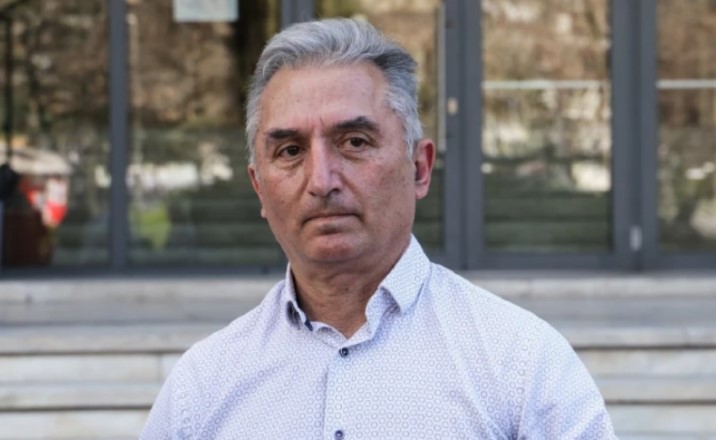 Κωνσταντινίδης: Η Καρυστιανού καπηλεύεται την ιστορία των Τεμπών