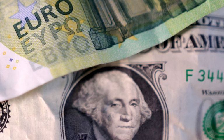 Απειλεί την Ευρώπη το αδύναμο δολάριο;