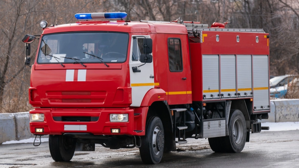 Εκτροχιάστηκε εμπορικό τρένο στη Ρωσία που μετέφερε βενζίνη - Σημειώθηκε ισχυρή έκρηξη - Βίντεο