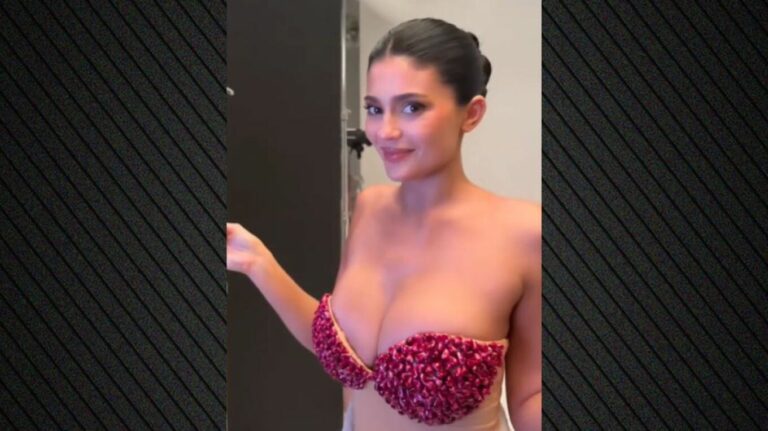 Κάιλι Τζένερ: Φόρεσε σουτιέν φτιαγμένο από... ρόδι