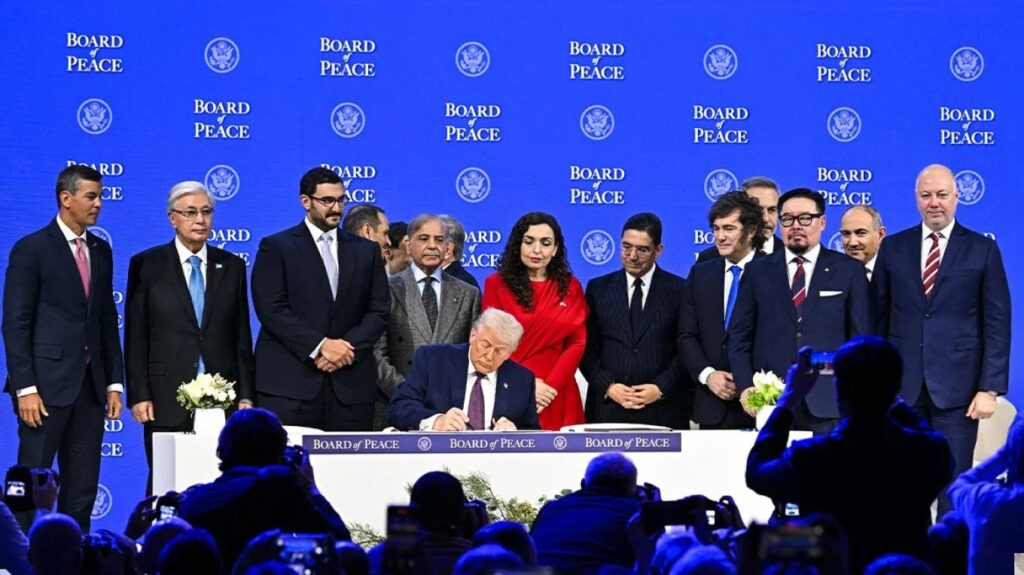 Axios: Ο Λευκός Οίκος σχεδιάζει σύγκληση του Συμβουλίου Ειρήνης για τη Γάζα στις 19 Φεβρουαρίου