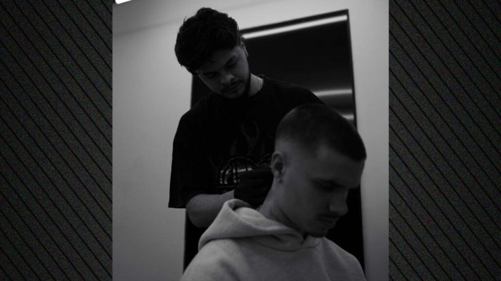 Οικογένεια Μπέκαμ: Ο Ρομέο έκανε τατουάζ για την οικογένειά του, ενώ ο Μπρούκλιν καλύπτει τα δικά του