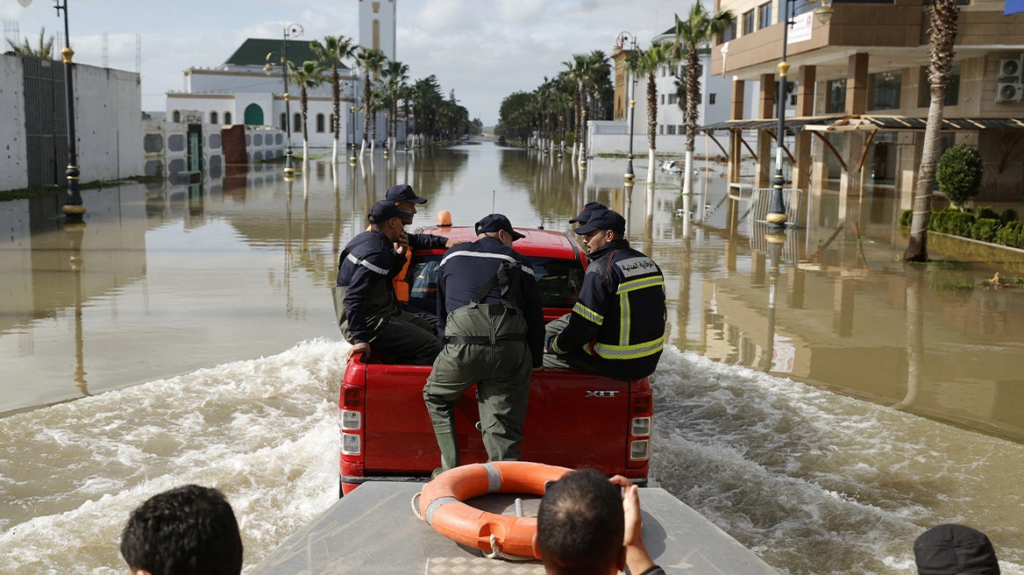 Μαρόκο: Σαρώνουν τη χώρα πλημμύρες με 150.000 ανθρώπους να εγκαταλείπουν τα σπίτια τους